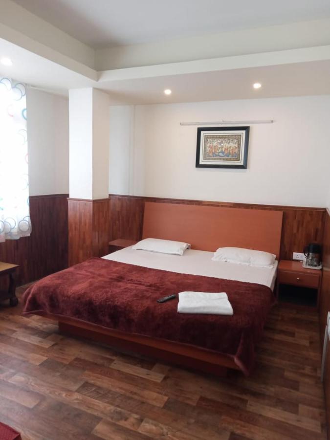 Bon Hotel Crystal Palace Gangtok Esterno foto