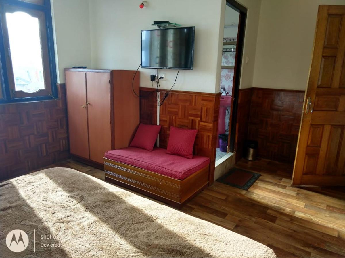 Bon Hotel Crystal Palace Gangtok Esterno foto